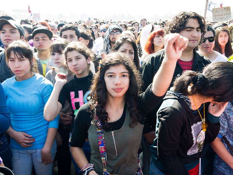 Чили: нарушаются права несовершеннолетних