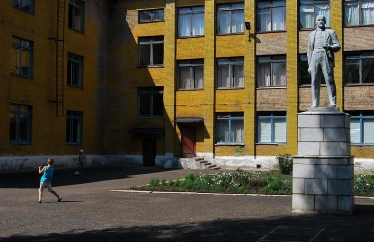 Neftekamsk Behörden verhindern Kundgebungen gegen den Bau einer gefährlichen Fabrik in Kambarka